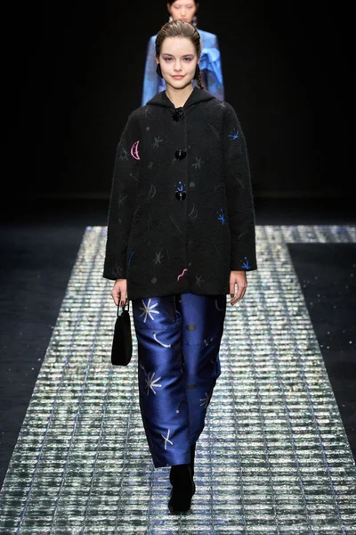 Look 45